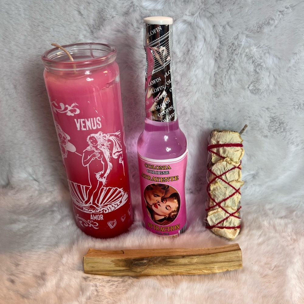 Pink Venus Candle Set